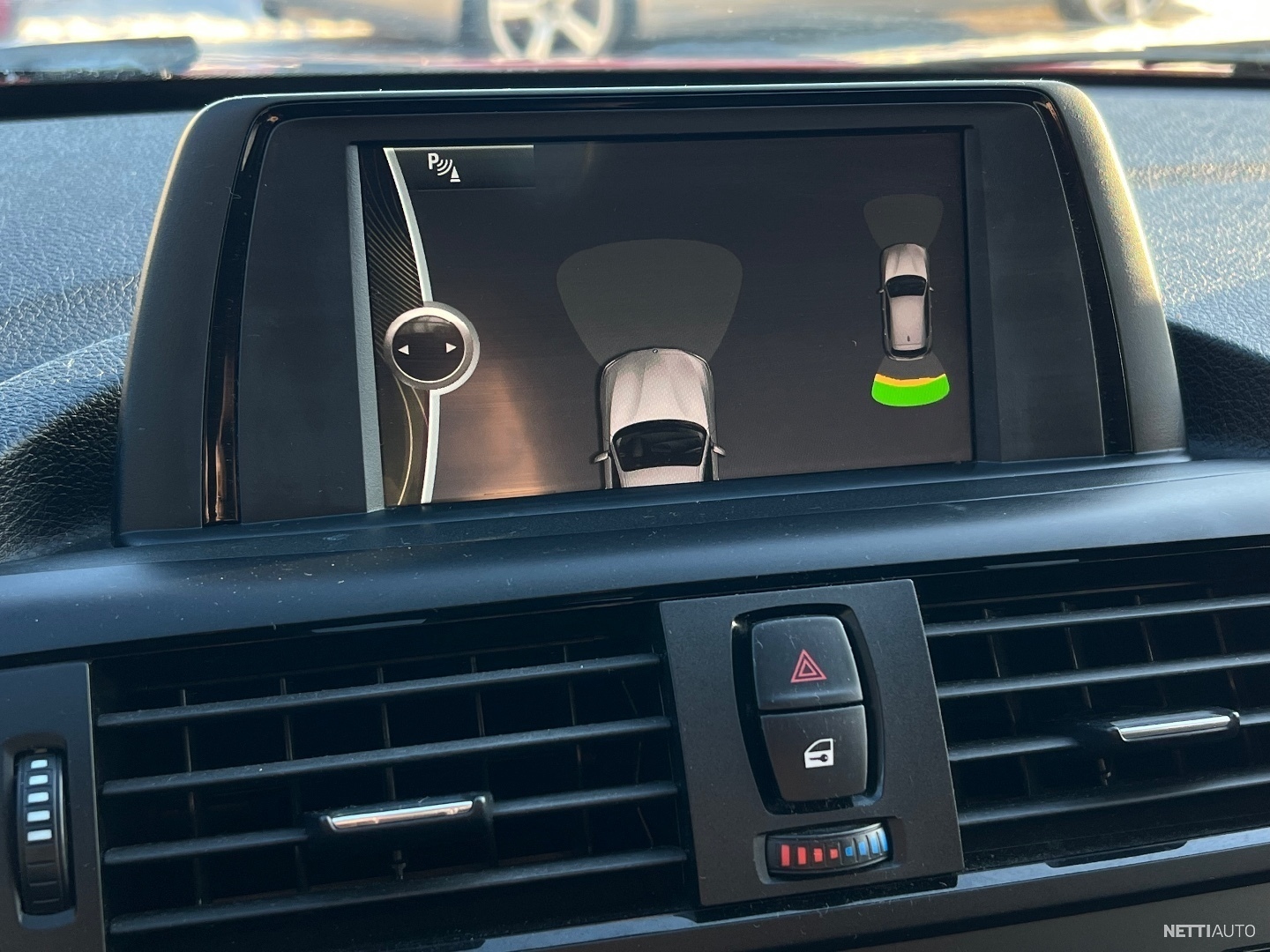 8 / 11