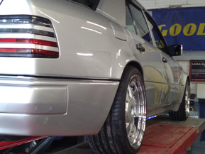 Mercedes-Benz E