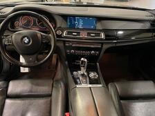 BMW 740