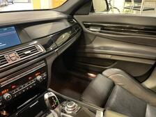 BMW 740