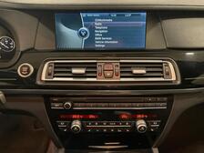 BMW 740