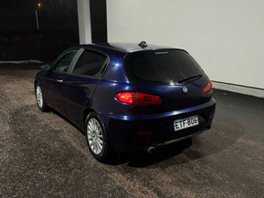 Alfa Romeo 147