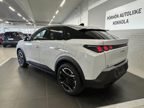 Peugeot e-3008