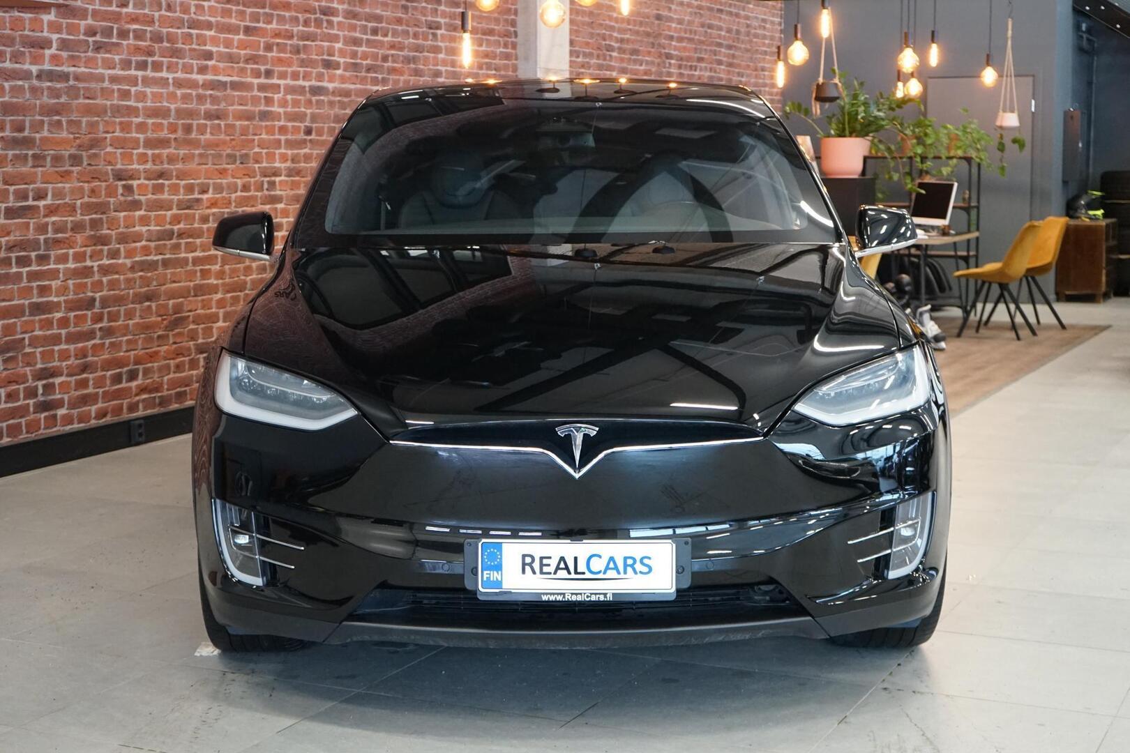 Tesla Model X 2020, photo 6/20