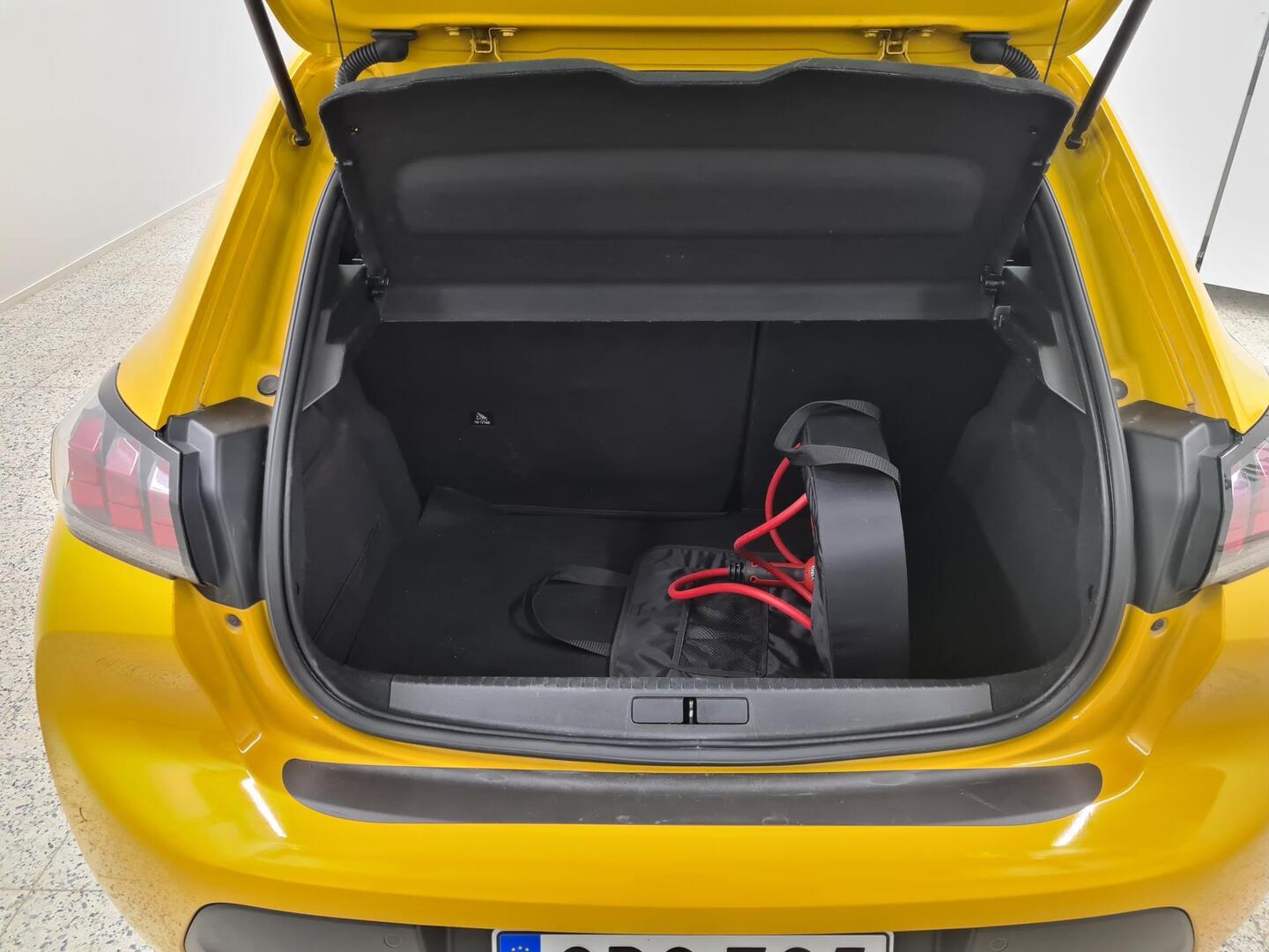 Peugeot e-208 2023, photo 5/27