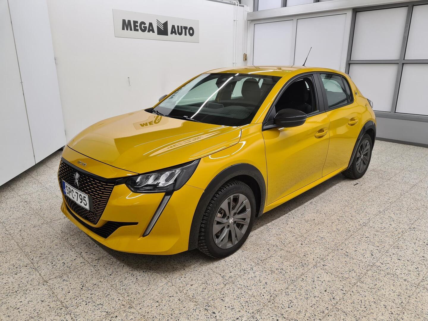 Peugeot e-208