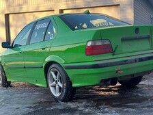 BMW 325