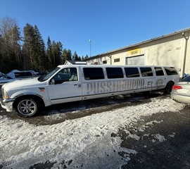 Ford Excursion