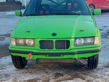 BMW 325