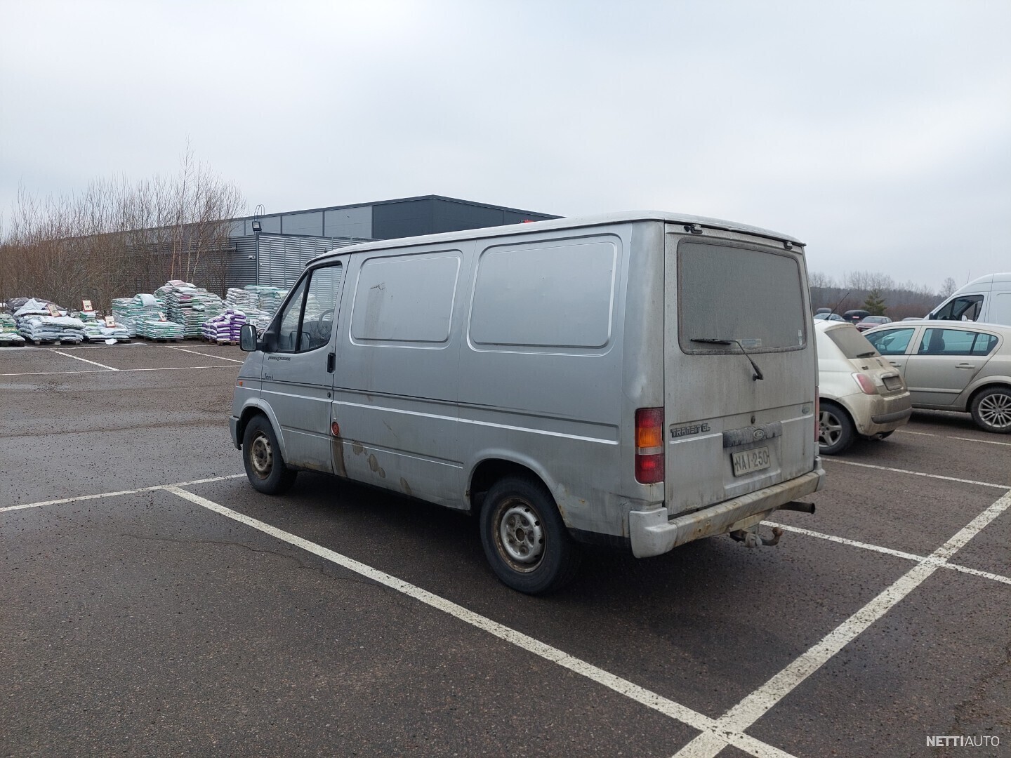 Ford Transit Lyhyt Matala 1990 Vaihtoauto Nettiauto