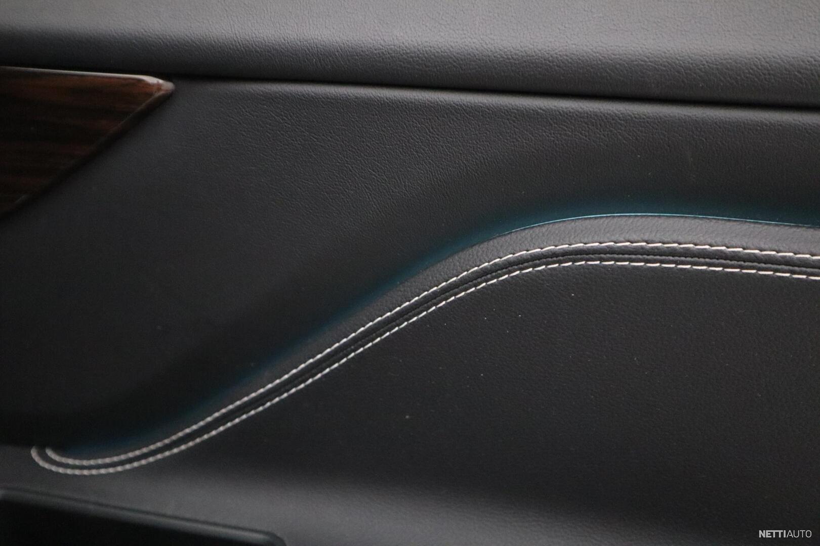 28 / 31
