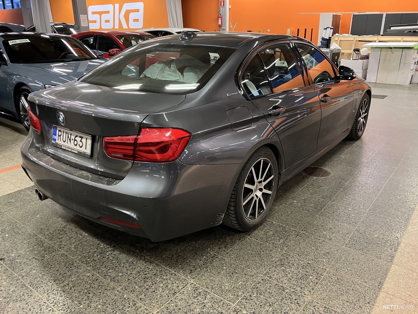 BMW 330 F30 Sedan 330e A Business M Sport ** ACC / LED / Pro Navi ...