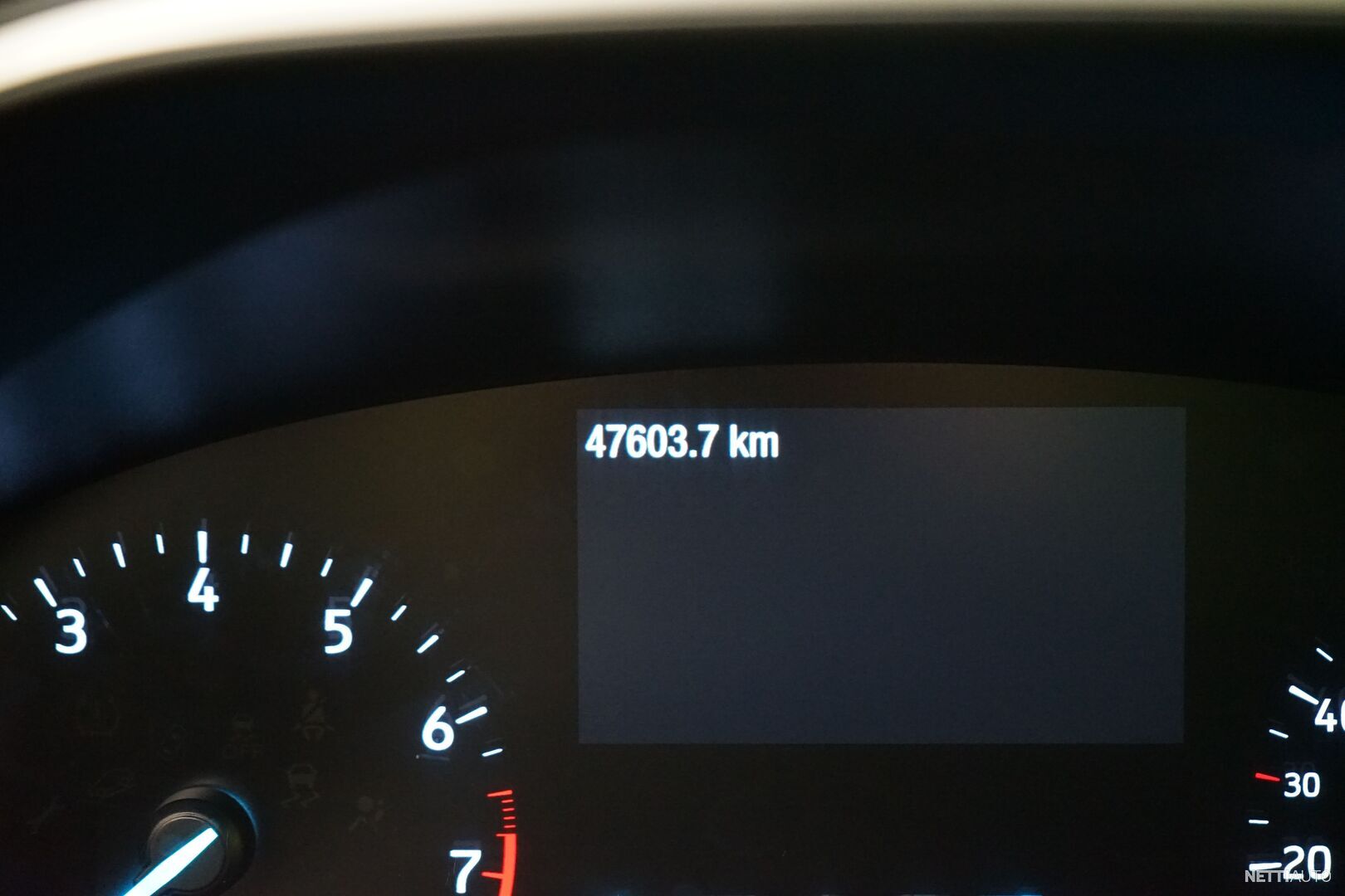 19 / 27