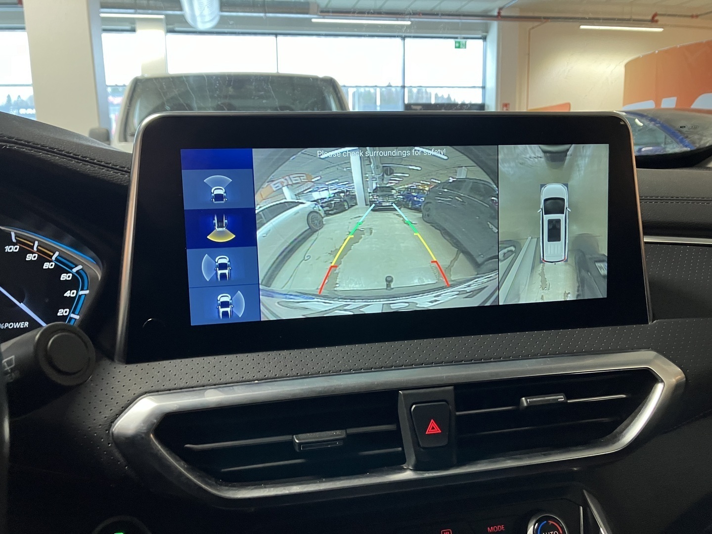 Maxus Euniq 5 2022, kuva 6/6