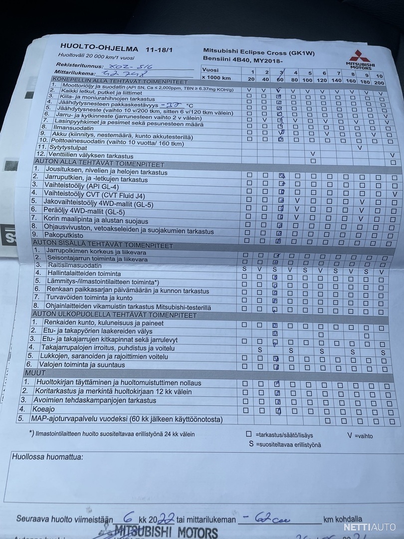 24 / 27
