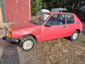 Peugeot 205