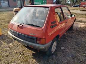 Peugeot 205