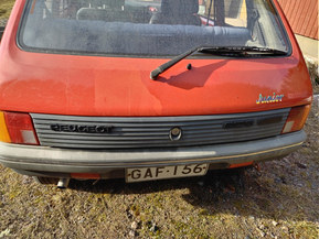 Peugeot 205