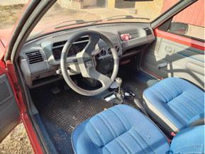 Peugeot 205