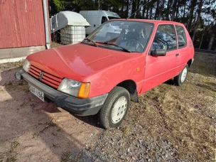 Peugeot 205