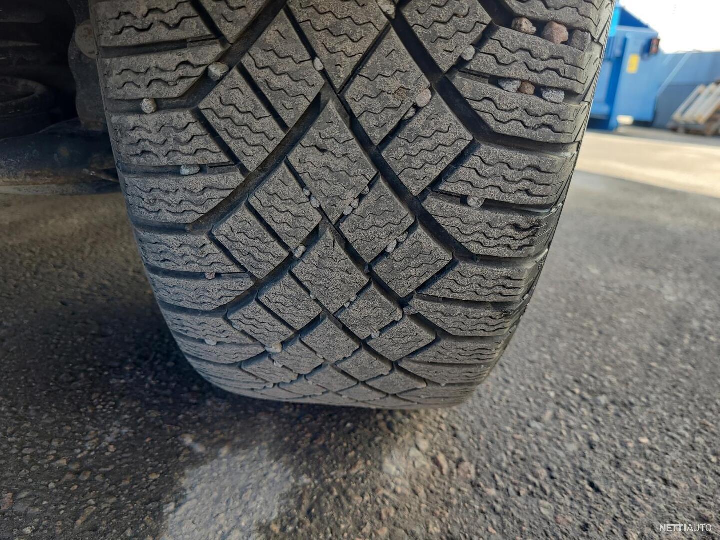 19 / 35