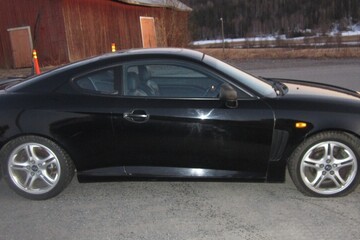 Hyundai Coupe
