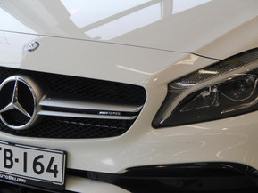 Mercedes-Benz A 45 AMG