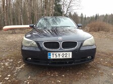 BMW 525