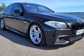 BMW 528