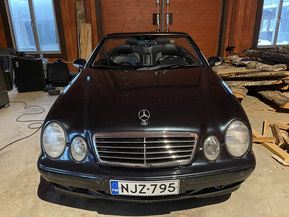 Mercedes-Benz CLK 230