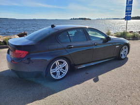 BMW 528