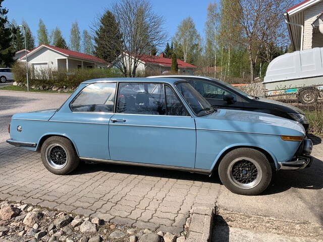 BMW 1502