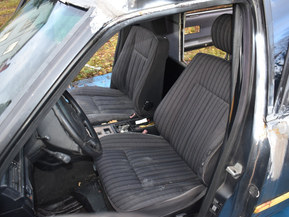Mercedes-Benz E 230