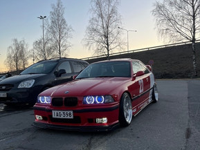 BMW 325