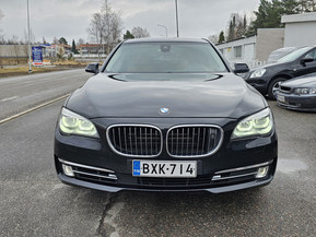 BMW 750