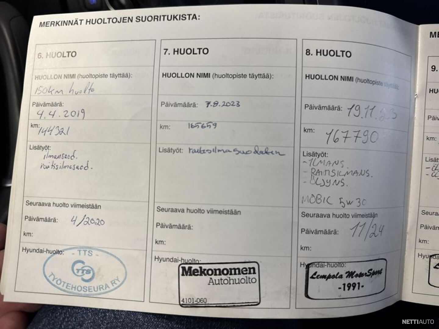 27 / 30