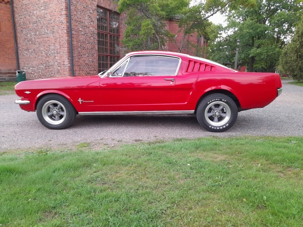 Ford Mustang Fastback 1965, kuva 3/9