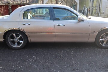 Lincoln Town Car