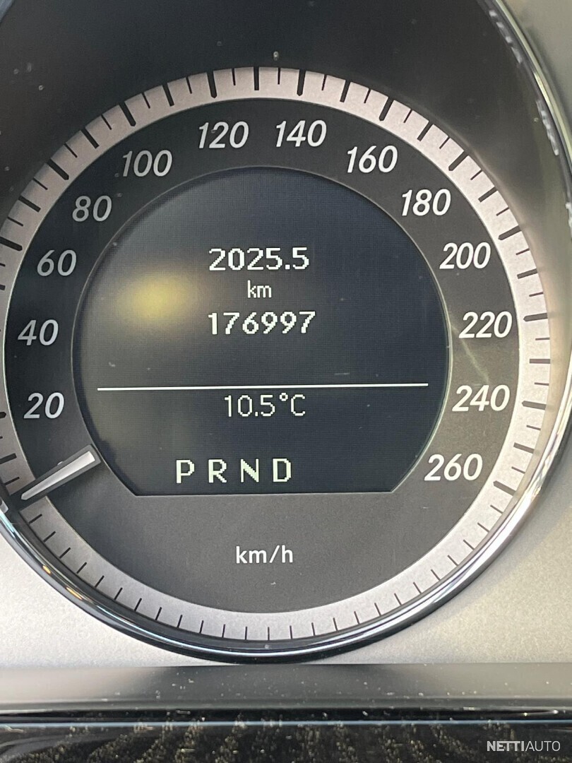 13 / 15
