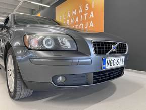 Volvo S40