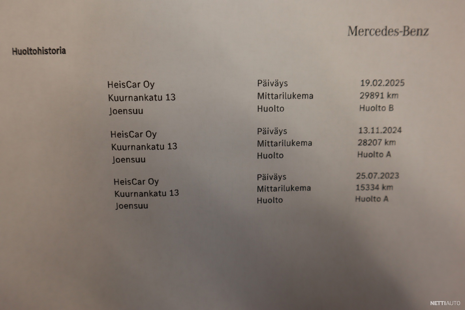 33 / 34