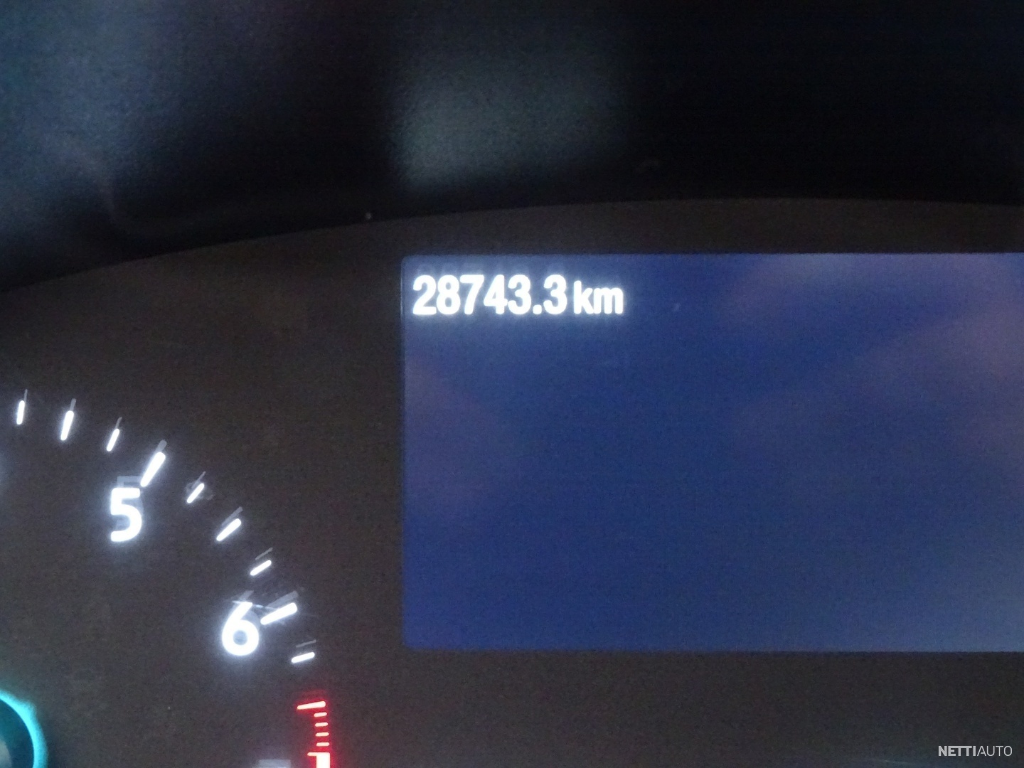 19 / 26