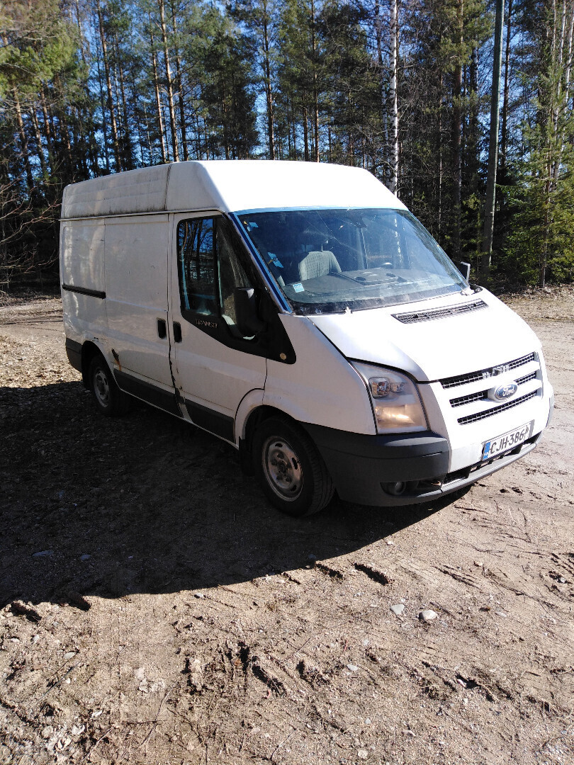 Ford Transit 2011, kuva 2/3