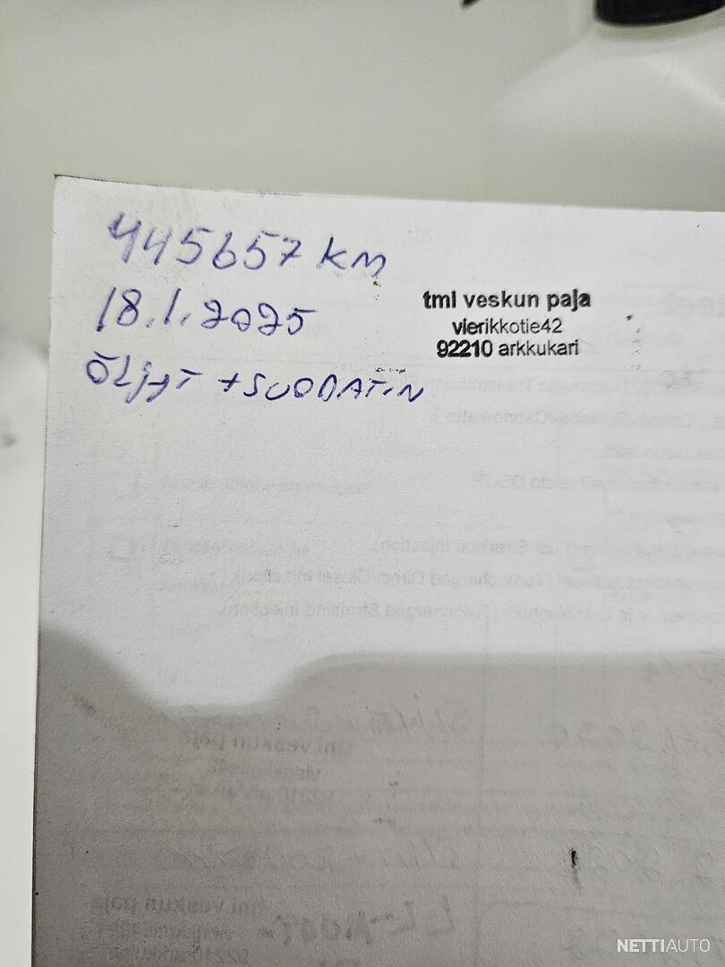 24 / 37