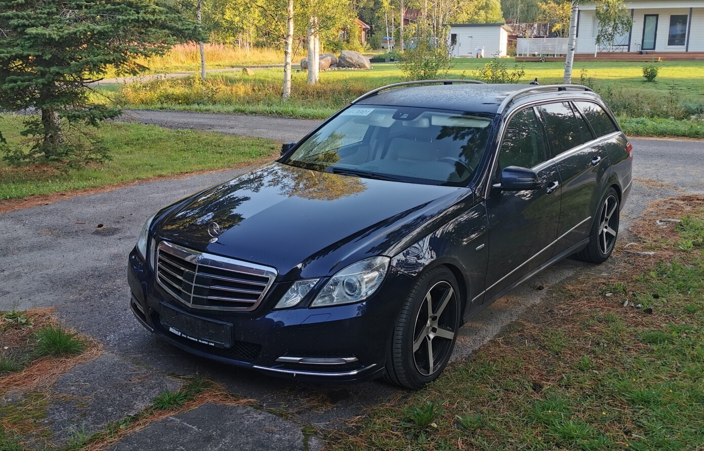 Mercedes-Benz E