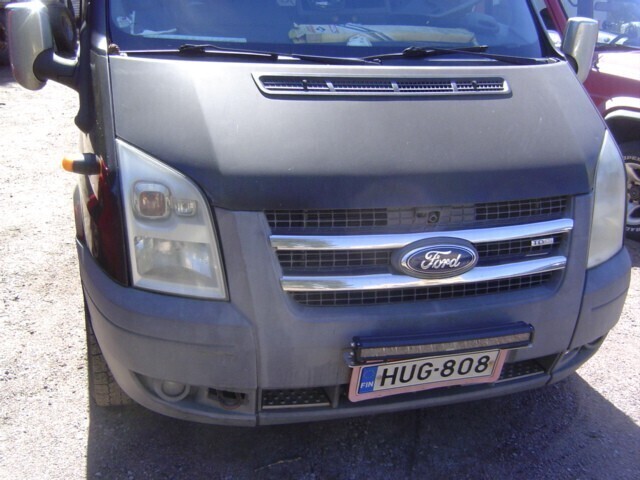 Ford Transit 350L 2.4TDCi van 115 Long - High 2005 - Used Ford Transit 350L 2.4TDCi van 115 Long - High 2005 - Used