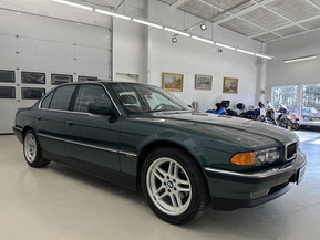 BMW 735