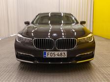 BMW 740