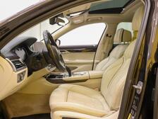 BMW 740
