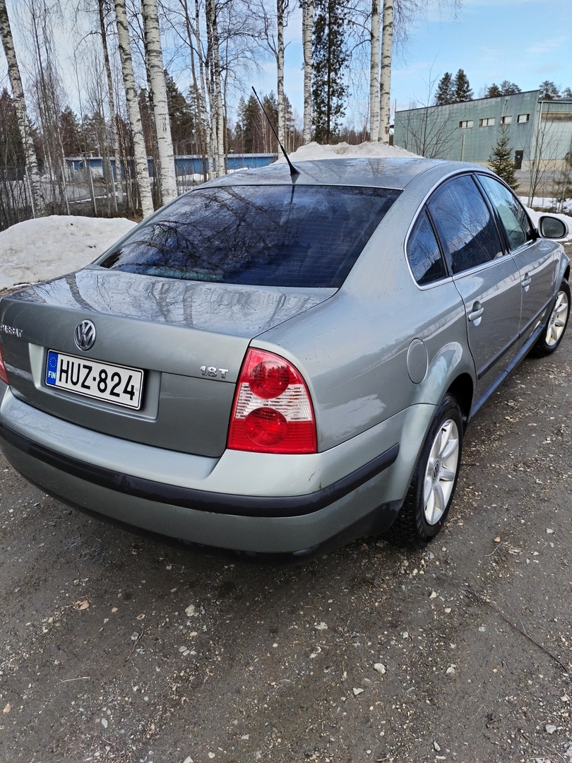 Volkswagen Passat 1.8 T comfortline 2005, kuva 3/4